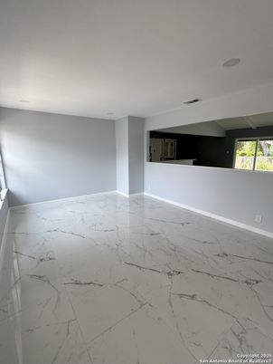 Empty room, Interior, Marble, Recessed Lighting