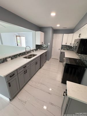 Interior, Kitchen, Marble, Recessed Lighting