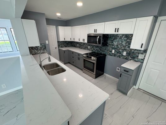 Interior, Kitchen, Marble, Recessed Lighting