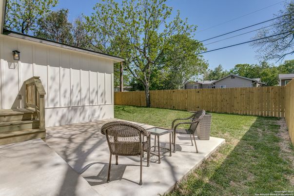 Backyard, Exterior