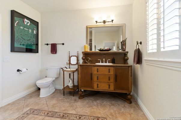 Bathroom, Interior