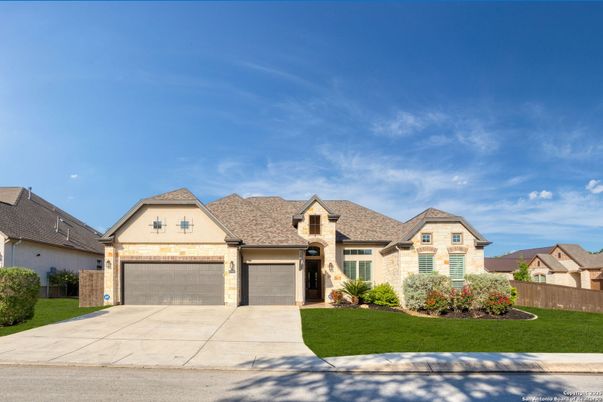 Attached, Exterior, Facade, French Provincial