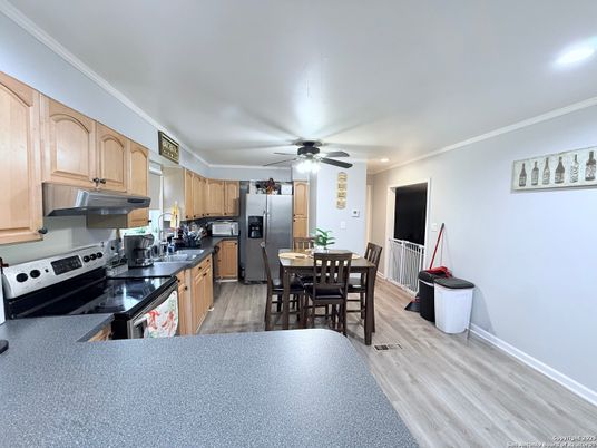 Dining room, Interior, Kitchen, Recessed Lighting, Wood Texture Flooring