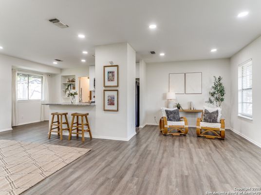 Interior, Recessed Lighting, Wood Texture Flooring