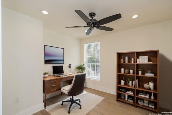 Home Office, Interior, Recessed Lighting, Wood Texture Flooring