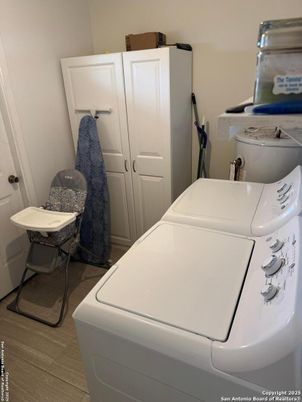Interior, Washer