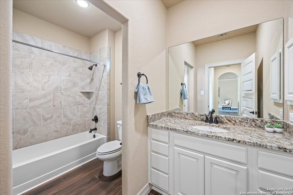 Bathroom, Interior, Recessed Lighting, Wood Texture Flooring