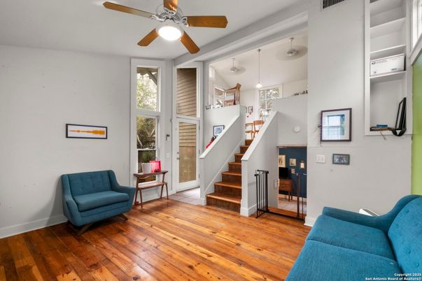 Interior, Pendant Lights, Wood Texture Flooring