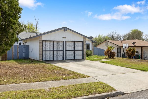 Backyard, Detached Garage, Exterior