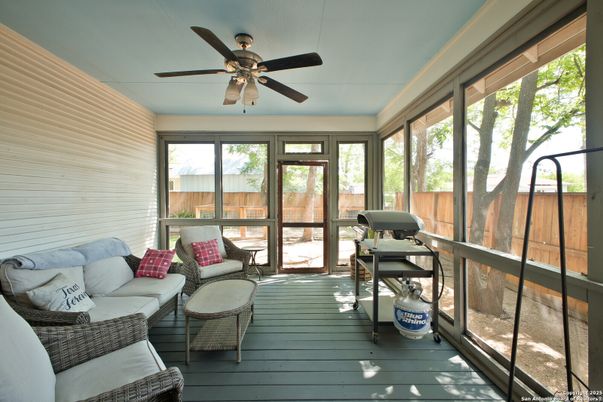 Interior, Sun Room, Wood Texture Flooring