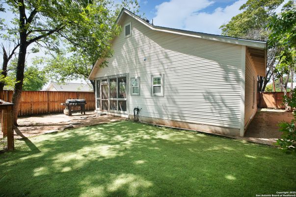 Backyard, Exterior