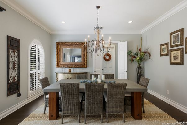 Chandelier, Dining room, Interior, Recessed Lighting, Wood Texture Flooring