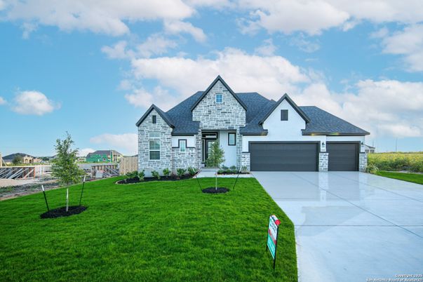 Attached, Exterior, Facade, Brick Traditional