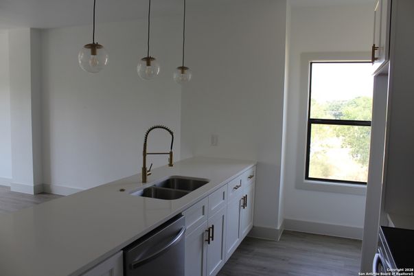 Interior, Kitchen, Pendant Lights, Wood Texture Flooring