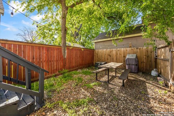 Backyard, Exterior