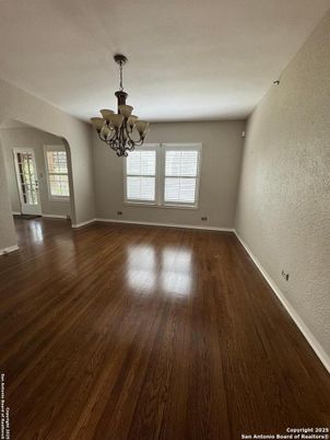 Chandelier, Empty room, Interior, Wood Texture Flooring