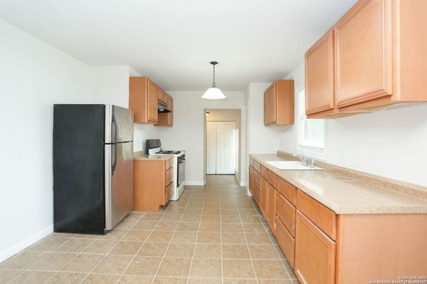 Interior, Kitchen, Pendant Lights
