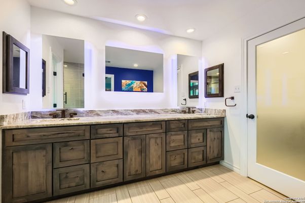 Bathroom, Dual Sink Vanities, Interior, Recessed Lighting, Wood Texture Flooring
