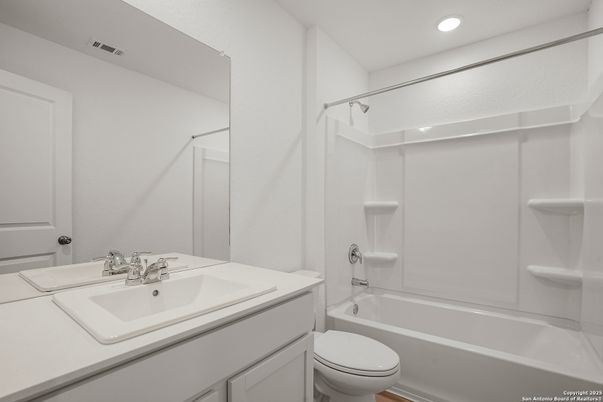 Bathroom, Interior, Recessed Lighting