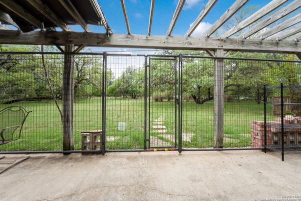Exterior, Sun Room