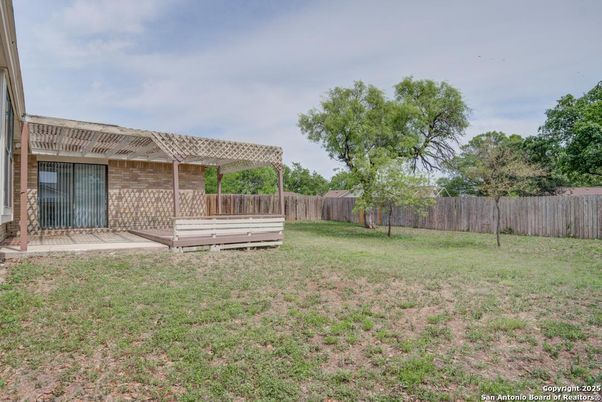 Backyard, Exterior, Hot Tub