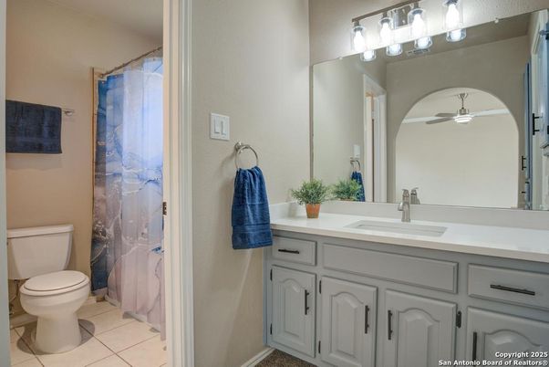 Bathroom, Interior