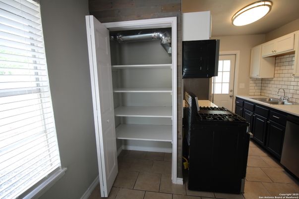 Interior, Kitchen