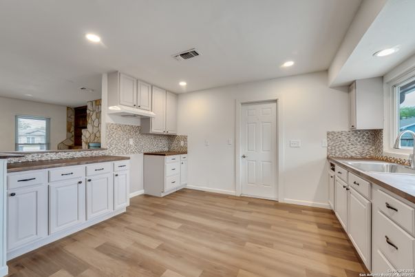 Interior, Kitchen, Recessed Lighting, Wood Texture Flooring