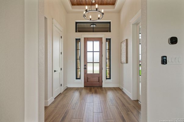 Interior, Pendant Lights, Wood Texture Flooring