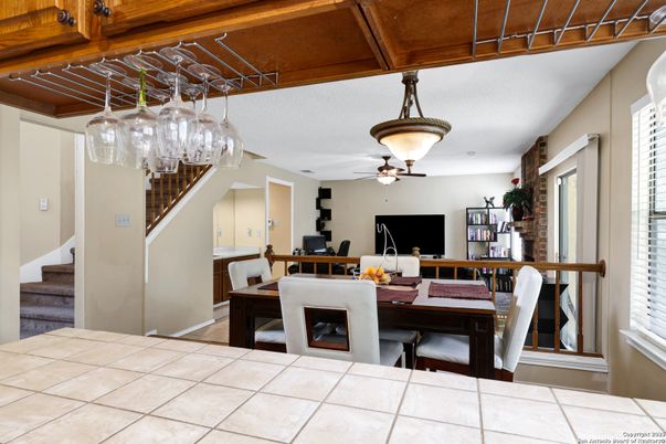 Dining room, Interior