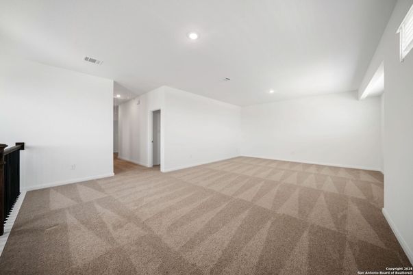 Empty room, Interior, Recessed Lighting