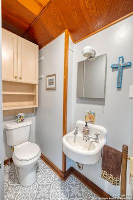 Bathroom, Interior, Wooden Ceilings