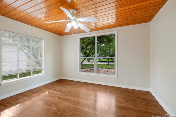 Empty room, Interior, Wooden Ceilings, Wood Texture Flooring