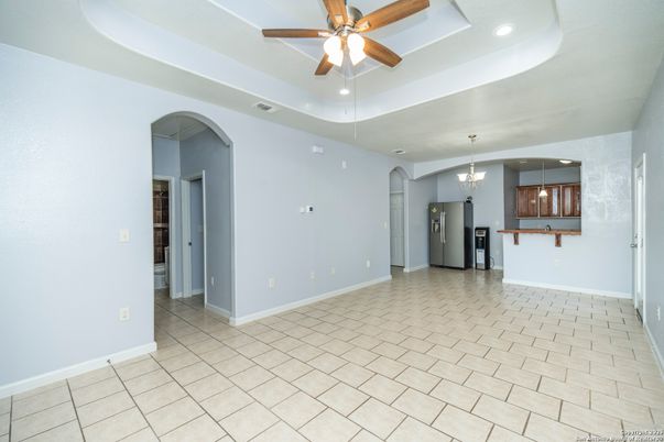 Chandelier, Empty room, Interior, Recessed Lighting