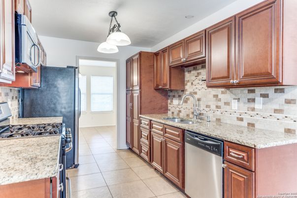 Interior, Kitchen, Pendant Lights, Stainless Steel Appliances