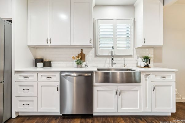 Interior, Kitchen, Stainless Steel Appliances, Wood Texture Flooring