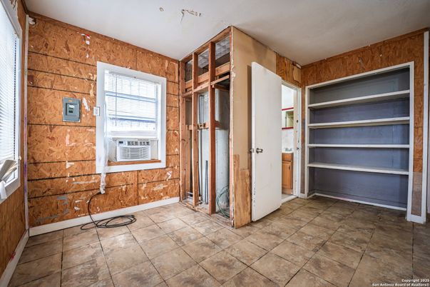 Interior, Wooden Walls