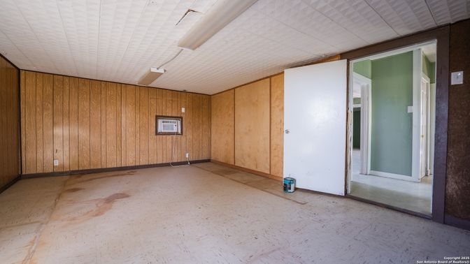 Empty room, Interior, Wooden Walls