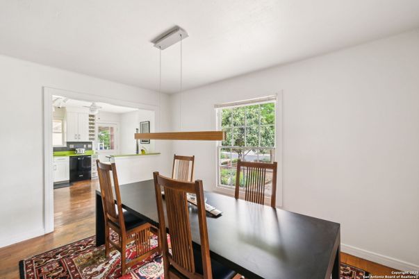 Dining room, Interior, Kitchen, Pendant Lights, Wood Texture Flooring
