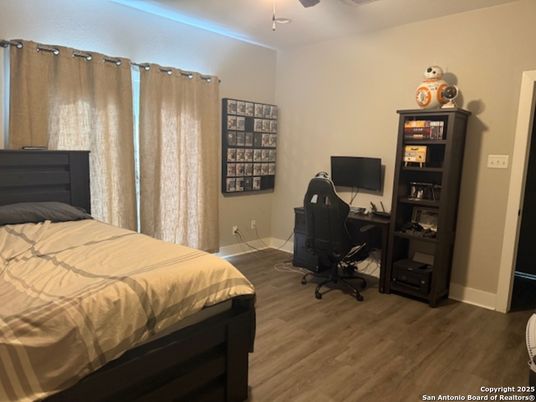 Bedroom, Home Office, Interior, Wood Texture Flooring