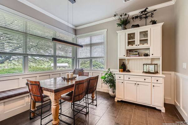 Dining room, Interior, Pendant Lights