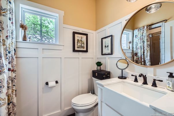 Bathroom, Interior