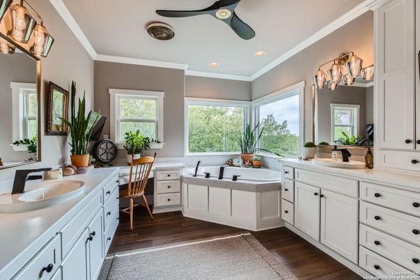 Bathroom, Dual Sink Vanities, Interior, Recessed Lighting, Wood Texture Flooring