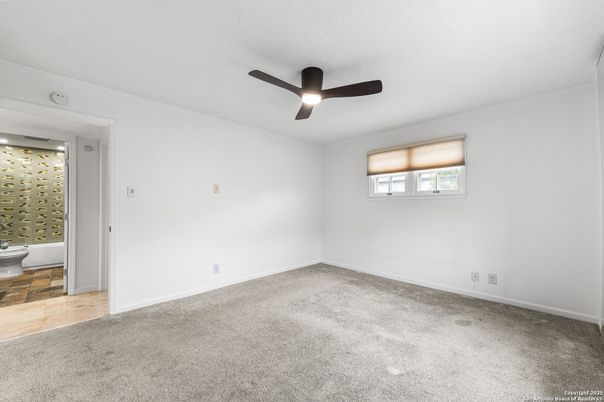 Bathroom, Empty room, Interior