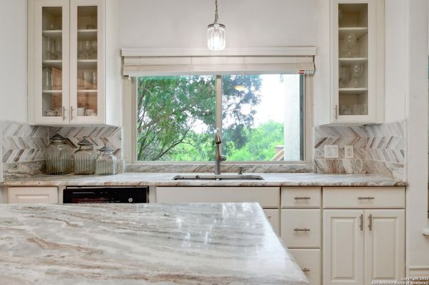 Interior, Kitchen, Pendant Lights