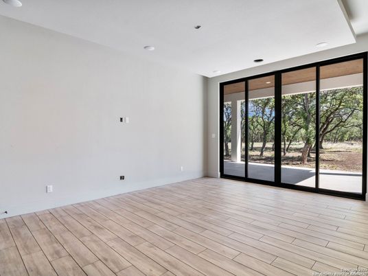 Empty room, Interior, Recessed Lighting, Wood Texture Flooring