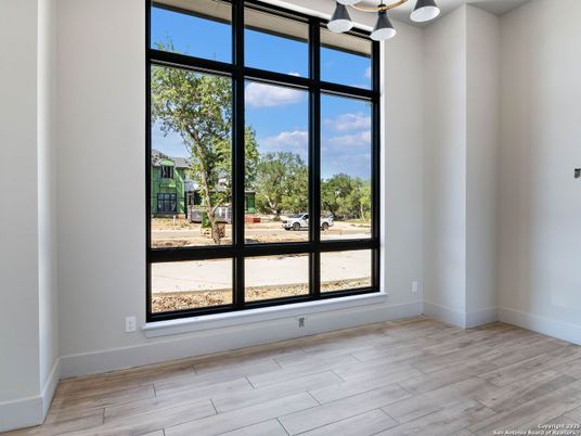 Empty room, Interior, Pendant Lights, Wood Texture Flooring
