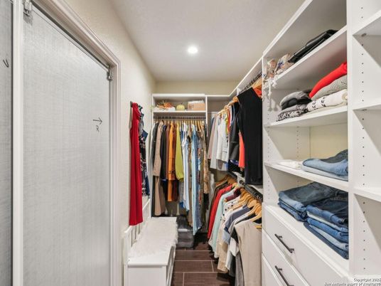 Interior, Recessed Lighting, Walk-in Closets