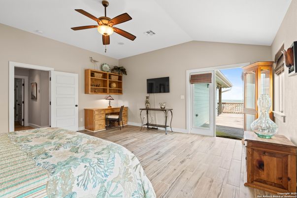Bedroom, Home Office, Interior, Wood Texture Flooring