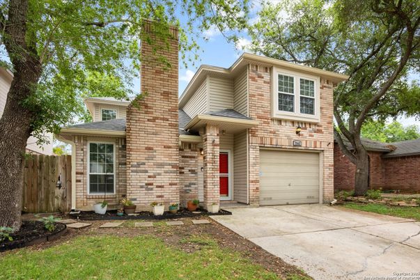 Attached, Exterior, Facade, Rowhouse